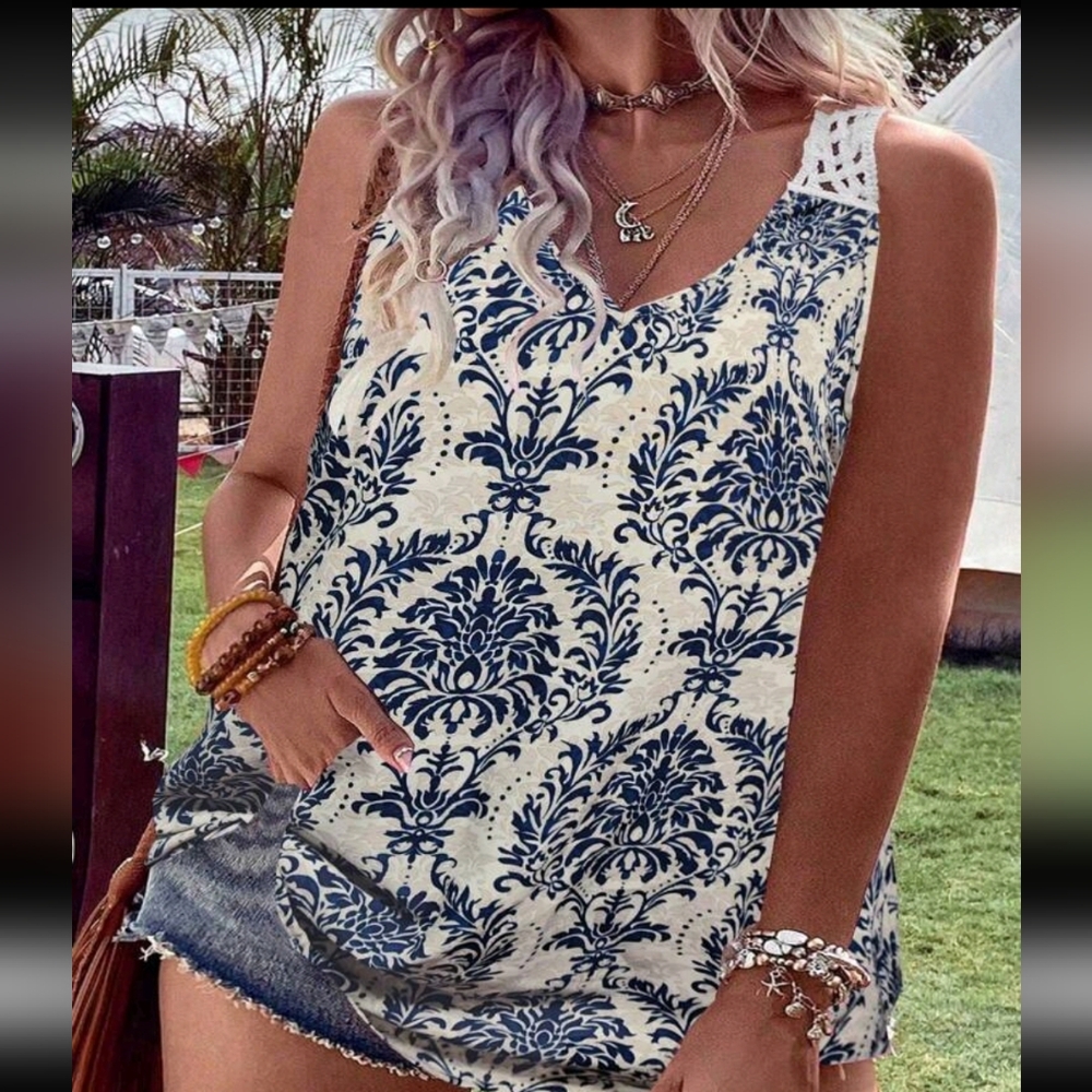 Elegant Blue and White Patterned Women's Top